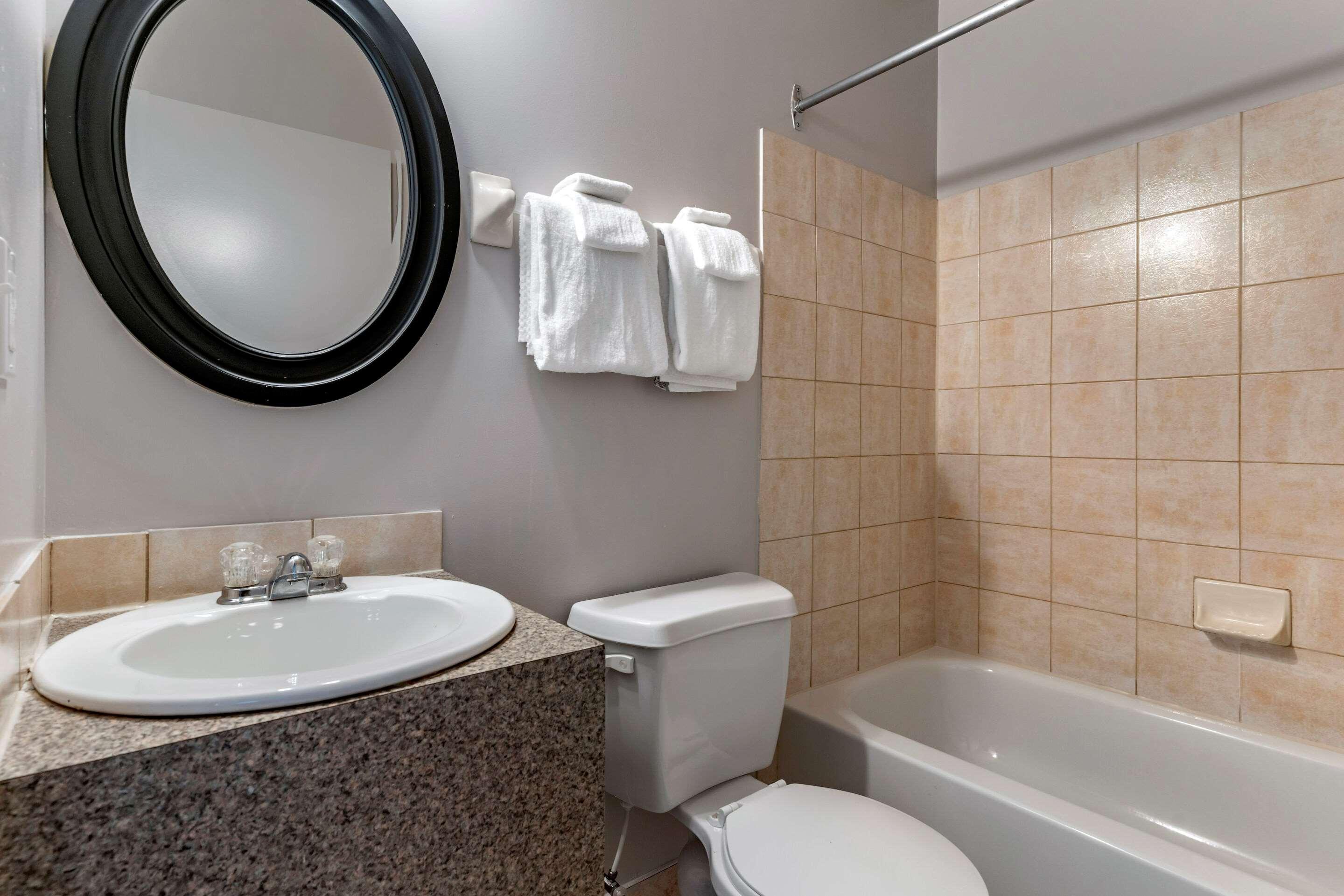 Econo Lodge Μόντρεαλ Εξωτερικό φωτογραφία